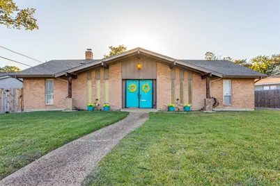 5628 Westcreek Drive, Fort Worth, TX 76133 - Photo 1