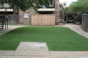 1810 N Garrett Ave, Dallas, TX 75206 - Photo 2