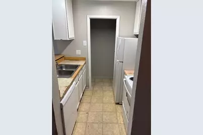 1810 N Garrett Avenue #106, Dallas, TX 75206 - Photo 6