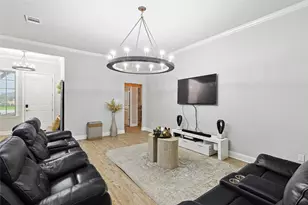 342 W Huffman St, Krum, TX 76249 - Photo 20