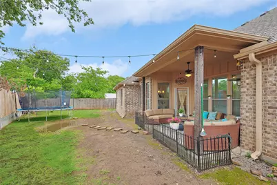 342 W Huffman Street, Krum, TX 76249 - Photo 4