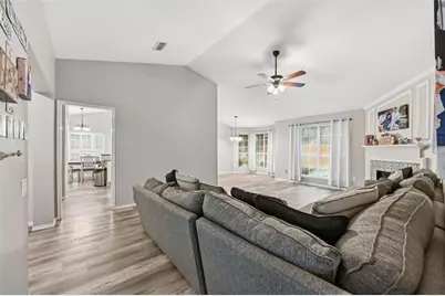 5409 Summit Peak Drive, Arlington, TX 76017 - Photo 8