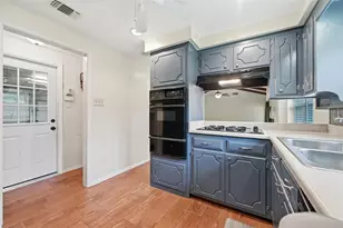 2105 Rockmoor Dr, Edgecliff Village, TX 76134 - Photo 22