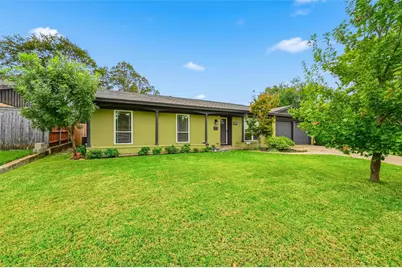 2105 Rockmoor Drive, Edgecliff Village, TX 76134 - Photo 8
