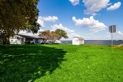 1344 E Cedar Creek Parkway, Seven Points, TX 75143 - Photo 1