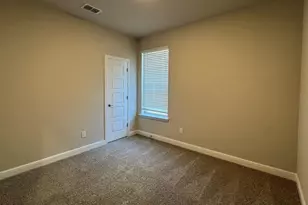 15028 Green Bluff Dr, Fort Worth, TX 76008 - Photo 14