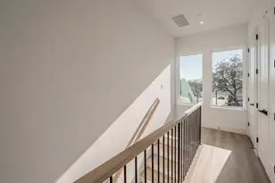 2523 Hondo Ave, Dallas, TX 75219 - Photo 12