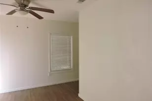 1612 N Anglin St, Cleburne, TX 76031 - Photo 12