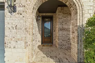 10633 Moss Cove Dr, Fort Worth, TX 76036 - Photo 2