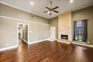 602 Aviary Dr, DeSoto, TX 75115 - Photo 4