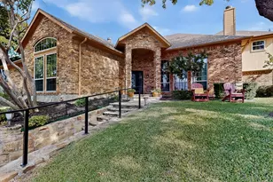 2806 Sausalito Dr, Carrollton, TX 75007 - Photo 2