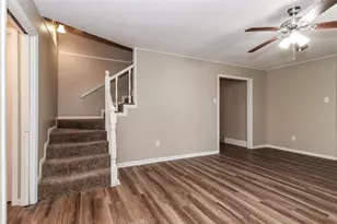 3812 Glenmont Dr, Fort Worth, TX 76133 - Photo 8