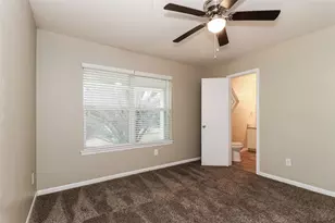 3812 Glenmont Dr, Fort Worth, TX 76133 - Photo 4