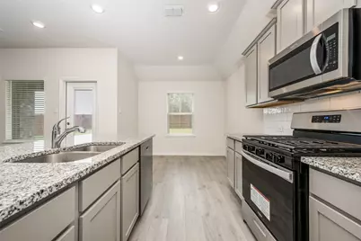 3915 Silver City Avenue, Aubrey, TX 76227 - Photo 6