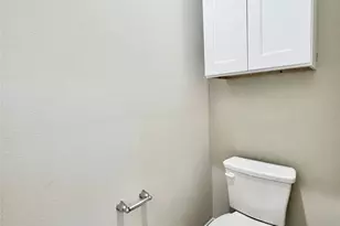 3501 E Renfro St, Burleson, TX 76028 - Photo 32