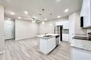 3501 E Renfro St, Burleson, TX 76028 - Photo 8