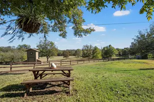 925 Church Rd, McGregor, TX 76657 - Photo 32