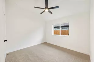 304 Keystone Dr, Commerce, TX 75428 - Photo 8