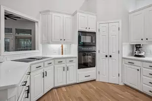 5800 Hunter Trail, Colleyville, TX 76034 - Photo 10