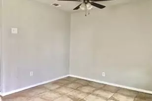 5010 Sunshine Dr, Fort Worth, TX 76105 - Photo 4