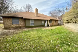 7004 Bennington Dr, Watauga, TX 76148 - Photo 16