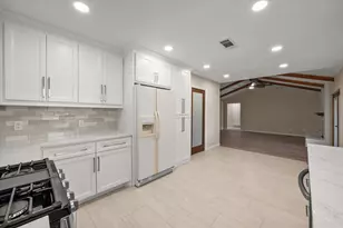 2008 Chalice Rd, Arlington, TX 76014 - Photo 10