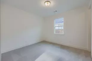 1817 Flowerfield Ln, Mansfield, TX 76063 - Photo 18