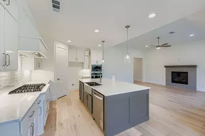 1817 Flowerfield Lane, Mansfield, TX 76063 - Photo 10