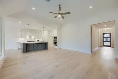 1817 Flowerfield Lane, Mansfield, TX 76063 - Photo 4