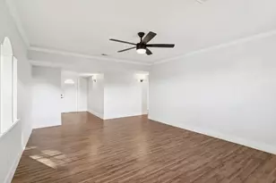 4237 Hartford Dr, Garland, TX 75043 - Photo 4