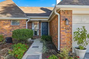 8205 Pacific Pearl Dr, Rowlett, TX 75089 - Photo 2