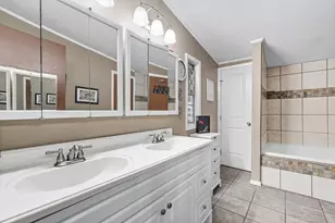 6000 Tranquility Dr, Fort Worth, TX 76140 - Photo 10