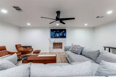 3307 Pine Tree Circle, Farmers Branch, TX 75234 - Photo 12