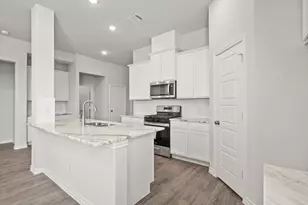 9252 Kansas Pacific Dr, Fort Worth, TX 76036 - Photo 6