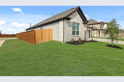 9252 Kansas Pacific Drive, Fort Worth, TX 76036 - Photo 4