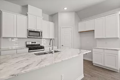 9252 Kansas Pacific Drive, Fort Worth, TX 76036 - Photo 2