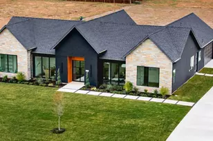 10651 Rye Bread Ln, Venus, TX 76084 - Photo 2