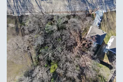 1627 E Woodin Boulevard, Dallas, TX 75203 - Photo 8