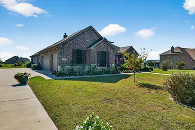 13609 Prairie Vista Lane, Ponder, TX 76259 - Photo 26