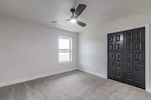 11300 Smallwood Dr, Burleson, TX 76028 - Photo 18