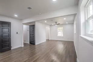 11300 Smallwood Dr, Burleson, TX 76028 - Photo 24