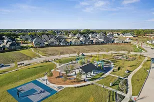 1877 Lakemont Dr, Van Alstyne, TX 75495 - Photo 30