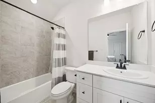 1877 Lakemont Dr, Van Alstyne, TX 75495 - Photo 18