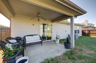 8817 King Ranch Dr, Cross Roads, TX 76227 - Photo 6