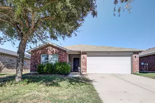 8817 King Ranch Dr, Cross Roads, TX 76227 - Photo 2