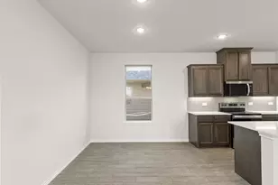 1700 Edgeway Dr, Aubrey, TX 76227 - Photo 10