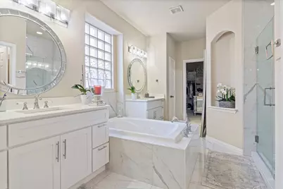 2228 Condor Street, Grand Prairie, TX 75052 - Photo 4