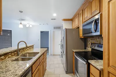 2310 Balsam Drive #B107, Arlington, TX 76006 - Photo 8