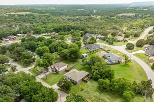 4304 Lucero Dr, Granbury, TX 76048 - Photo 34