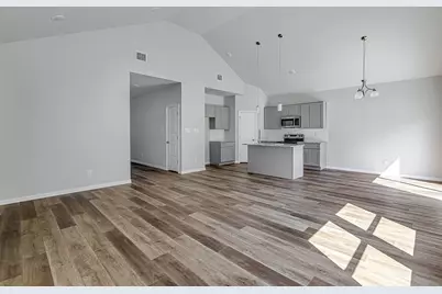 432 Wilshire Avenue, Azle, TX 76020 - Photo 6